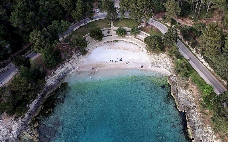 Apartment Lungomare Pula Bagian luar foto